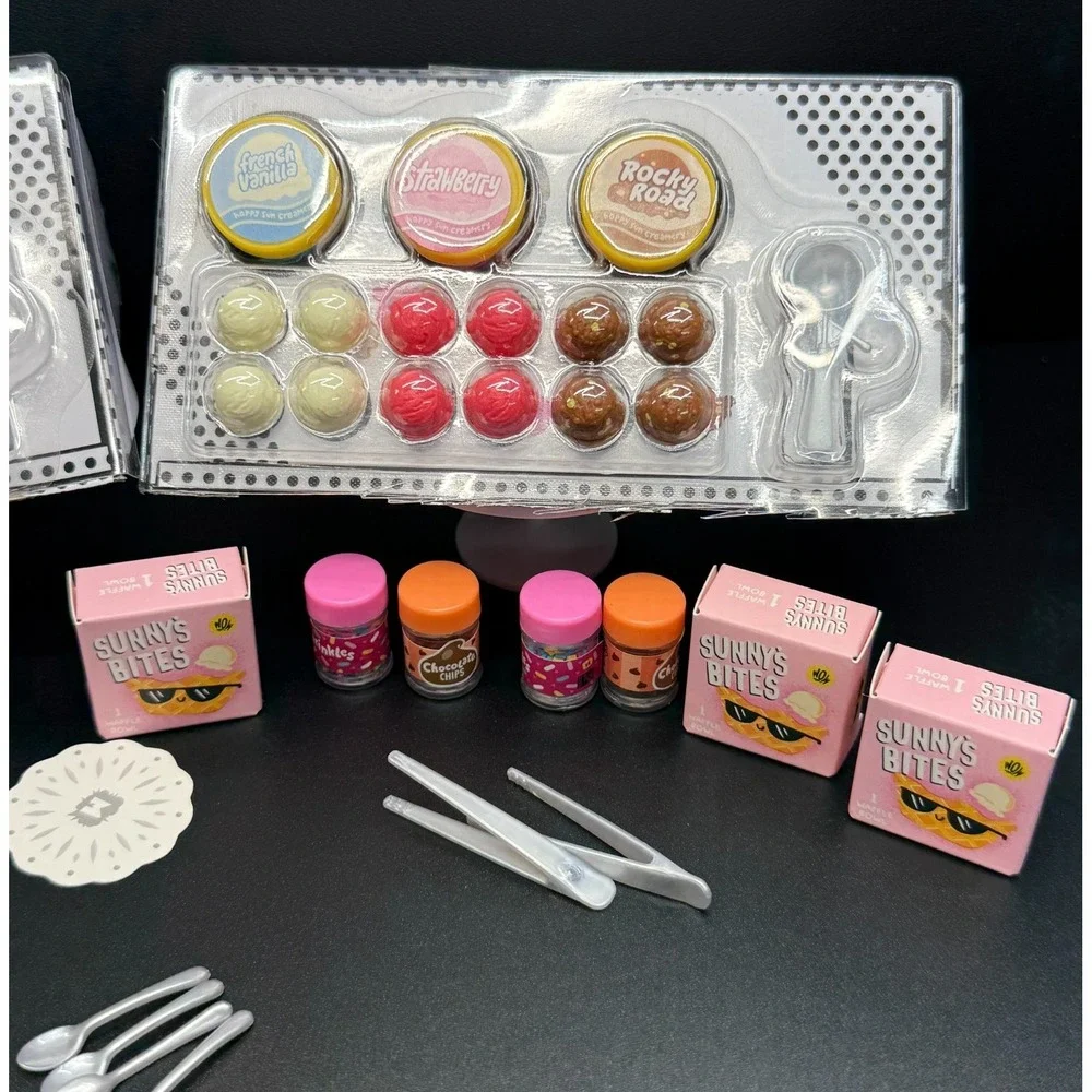 MGA's Mini-Verse *Make It Mini Food/Ice Cream Social* 38 Pieces (No Resin)